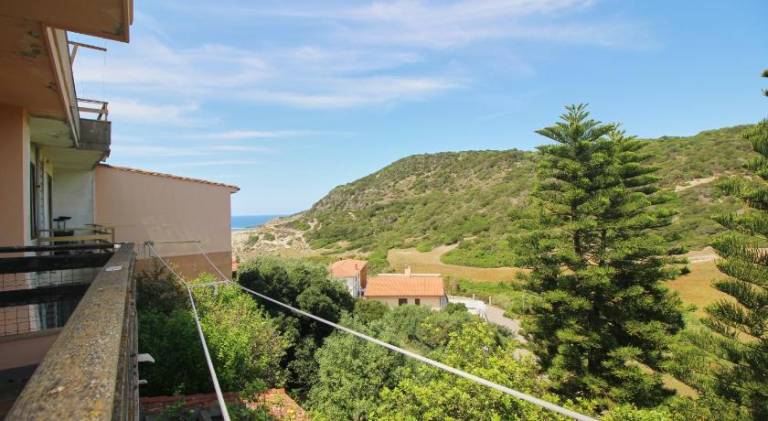 House with 3 rooms for 6 persons in Arbus