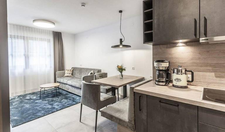 Ferienwohnung mit Hund in Sölden für max. 4 Personen Ferienwohnung mit Hund in Sölden für max. 4 Personen