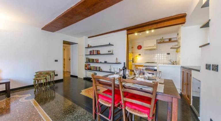 Apartment | Close to Piazza De Ferrari — photo 2