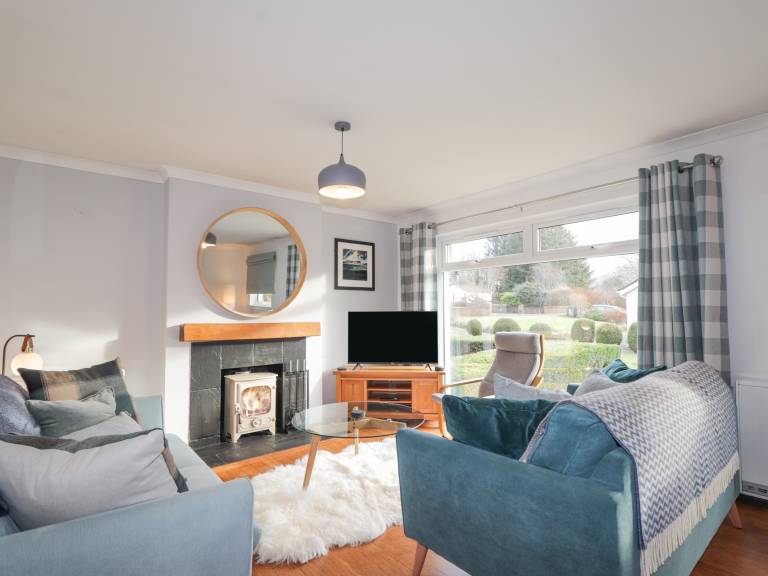 Child-friendly cottage with yard | Dogs allowed — photo 2