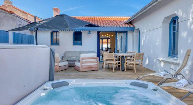 Lovely villa with hot tub | Beach nearby | Dogs allowed — photo 5