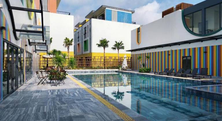 House with pool, garden & jacuzzi | Dogs allowed — photo 3