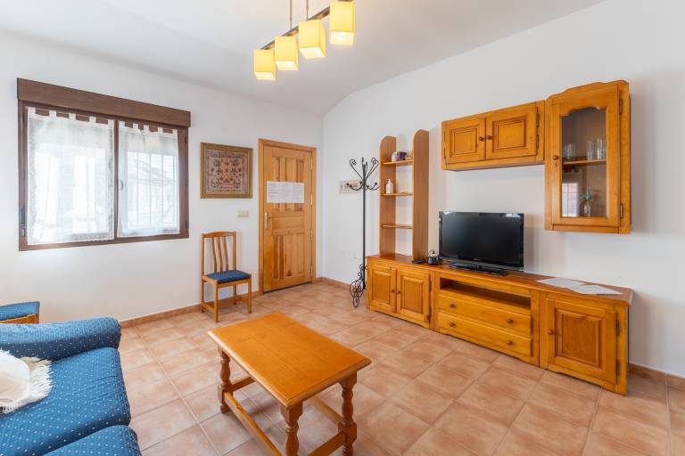 Holiday Home 'De Los Abuelos' with Mountain Views, Private Terrace and Wi-Fi — photo 5