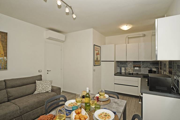 Fully equipped pleasant holiday apartment with pool | Pets allowed — photo 5