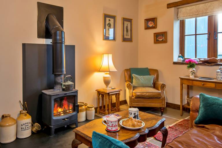 Cottage with garden in Carmarthen