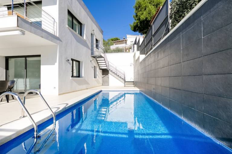 Villa Roses