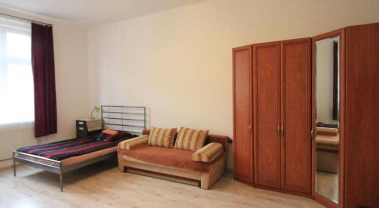 Apartment with 1 room for 4 persons — photo 2
