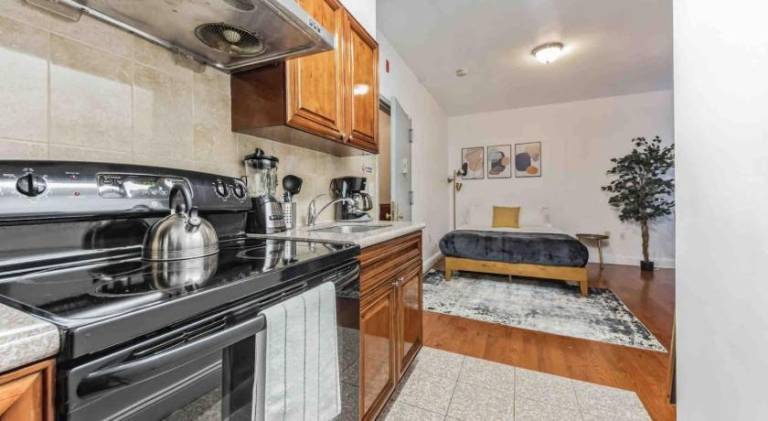 Apartment | Next to Love Park — photo 5