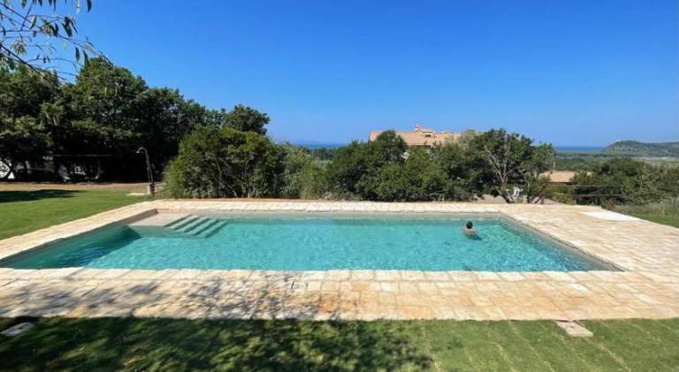 Vacation home with private pool, yard & patio | Suitable for remote work | Pet-friendly — photo 3