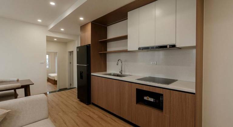 Serviced apartment with patio — photo 4