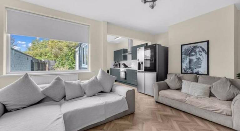 Vacation home with 3 rooms for 5 persons in Grimsby