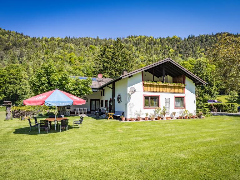 Hotel- Pension Oechsner (DE Bad Reichenhall) - Kürti Thomas - 501100 in Bad Reichenhall