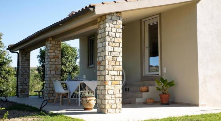 Fully equipped house with barbecue & patio | Pets are welcome in Magliano in Toscana