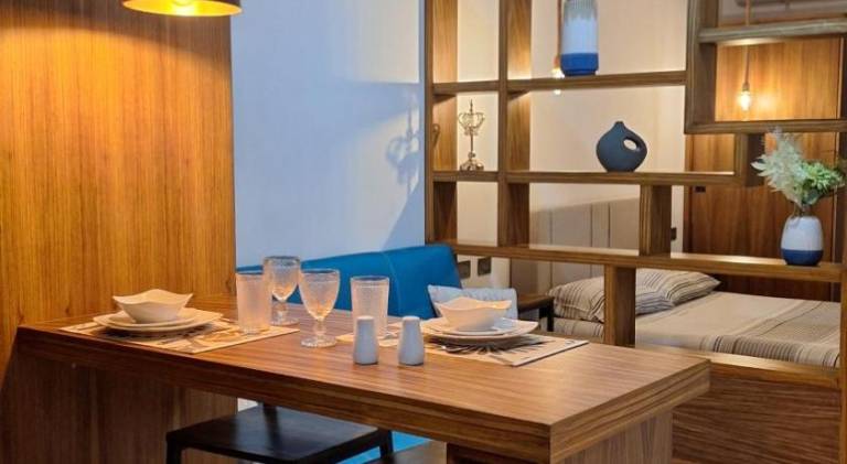 Serviced apartment with grill, jacuzzi & patio | Pets allowed — photo 4
