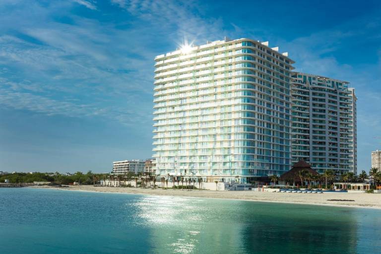 SLS Cancun Hotel & Spa in Cancún