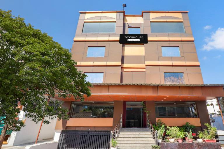 Collection O Hotel Ganga Palace in Haridwar