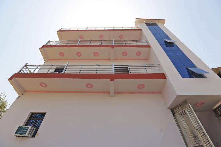OYO Flagship 37470 The Mohan Grand — photo 5