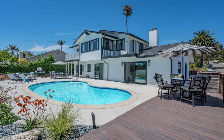 House Santa Barbara