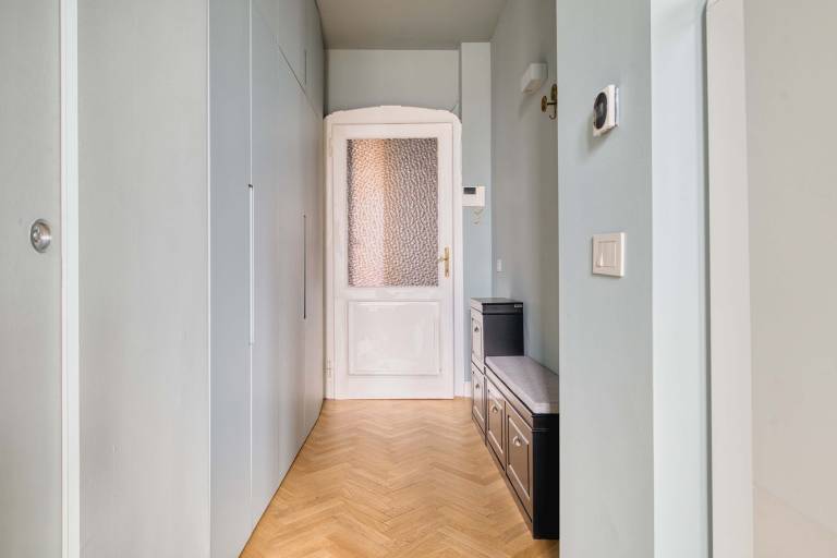 W Bright 2BR near Arco della pace — photo 4