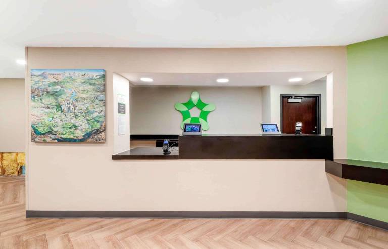 Extended Stay America Suites - Asheville - Tunnel Rd. — photo 5