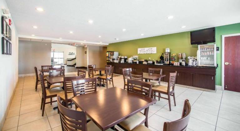 Sleep Inn Decatur I-72 — photo 4