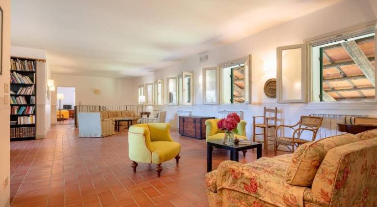 Serviced apartment with garden, terrace & pool | Perfect for remote work — photo 4