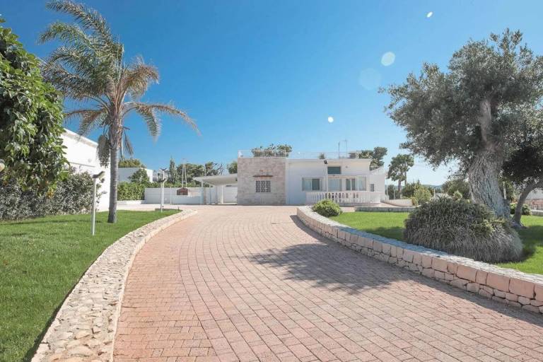 Villa  Capitolo