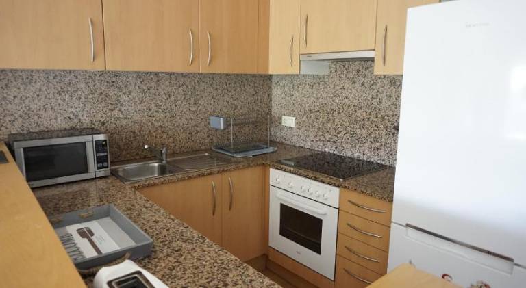 Fully equipped apartment with terrace | Close to the beach | Suitable for remote work | Pets allowed — photo 4