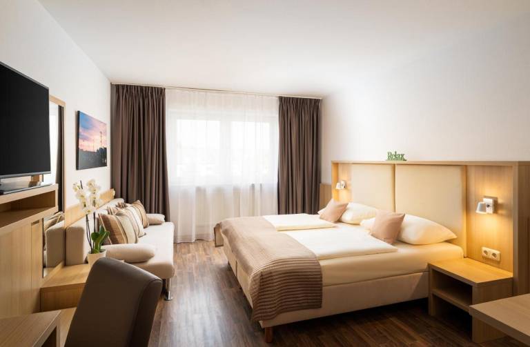 QU Hotel Augsburg — photo 2