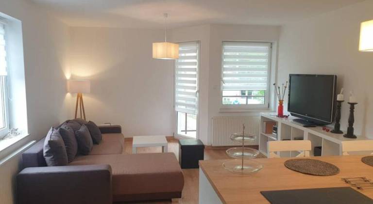Rental apartment with garden & patio — photo 2