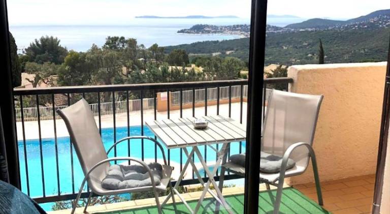 Rental apartment with pool — photo 3