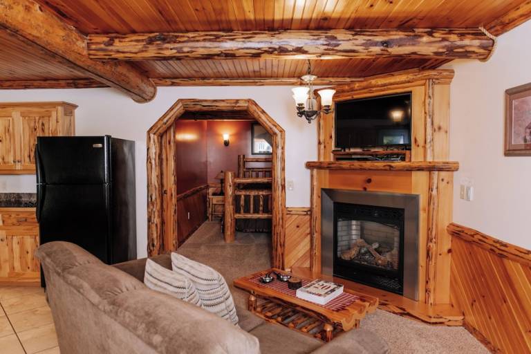 Lodge  Massillon