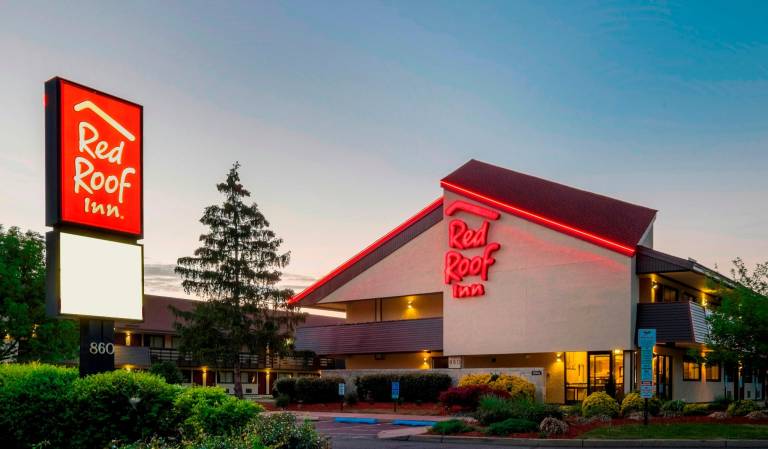 Red Roof Inn Edison — photo 2