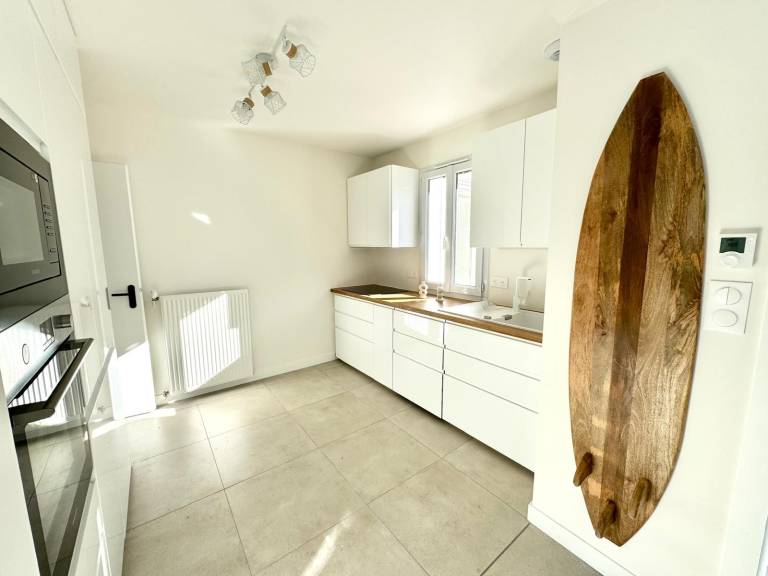 House with yard, barbecue & patio | Suitable for remote work in La Rochelle