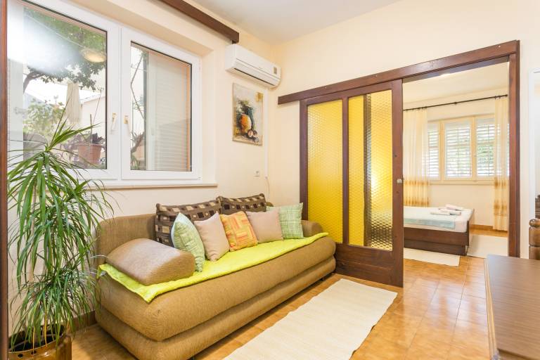 Rental apartment with patio | Sea view — photo 2
