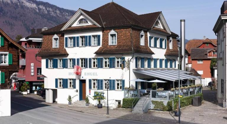 Hotel Engel in Ennetbuergen