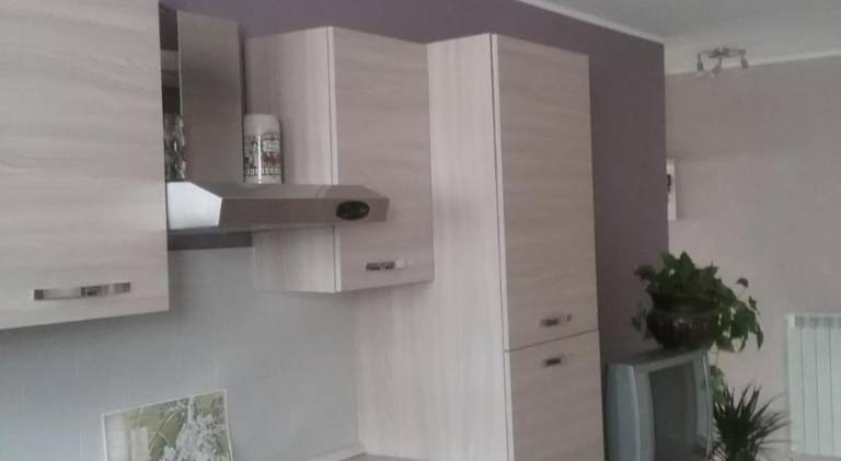 Holiday apartment with patio & garden — photo 3