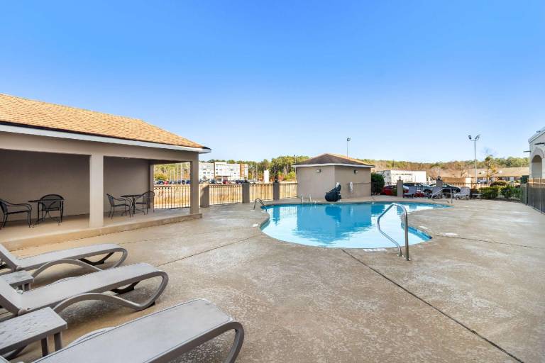 Comfort Suites Lumberton North — photo 4