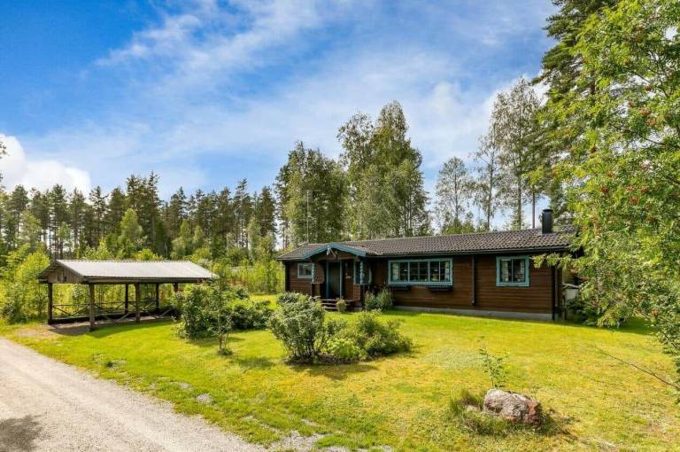 Vacation home with terrace, sauna & barbeque — photo 3