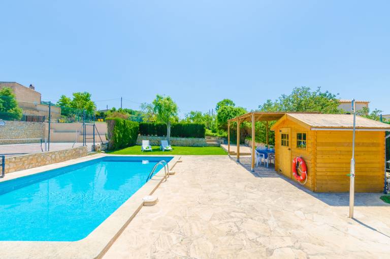 Child-friendly ample villa with private pool, garden & barbeque | Dogs allowed — photo 3