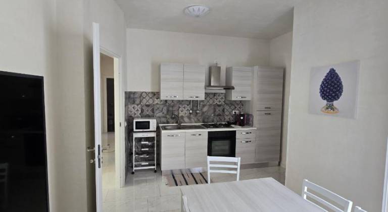 Holiday apartment with 2 rooms for 5 persons — photo 2