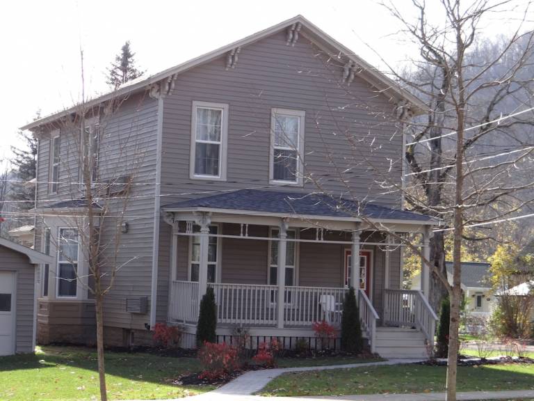 Lodge Ellicottville