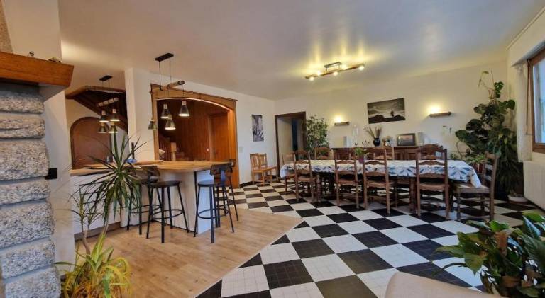 Chalet with 1 room for 15 persons — photo 4