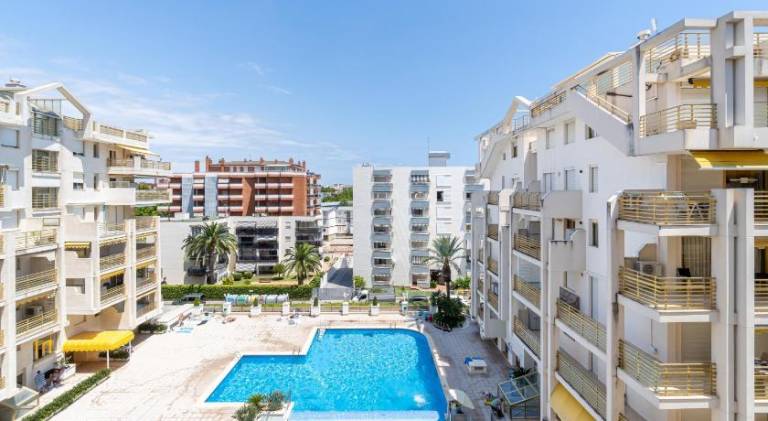 Holiday apartment with pool | Beach nearby | Pet-friendly — photo 2