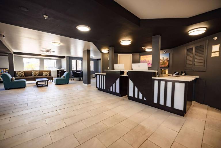 La Quinta Inn by Wyndham Tampa Near Busch Gardens — photo 4