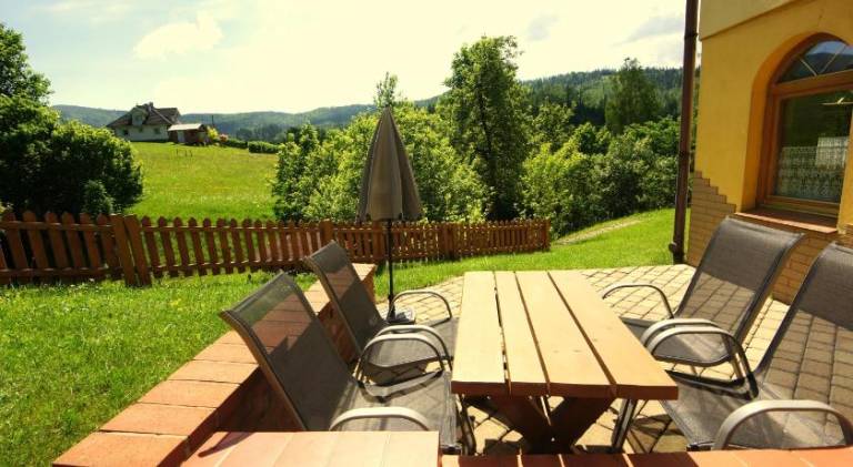 Agroturystyka u Matysa Wisla apartamenty i pokoje Widoki na gory Basen grill balia szlaki turystyczn — photo 5