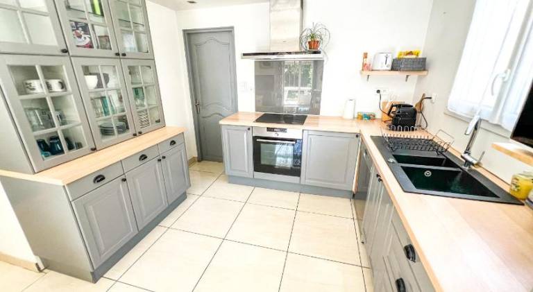 Fully equipped apartment with grill, terrace & garden | Good for workation | Pets allowed — photo 5