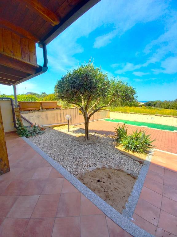 Apartment with garden in Valledoria