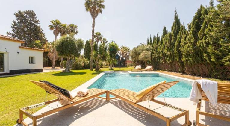 Villa with pool in Chiclana de la Frontera
