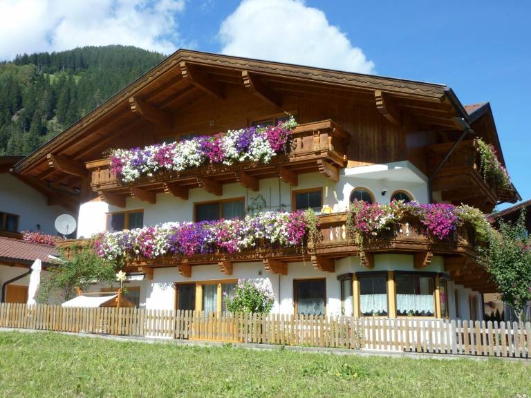 Apartament Neustift im Stubaital